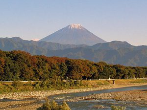 信玄橋からの富士