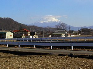 北杜市武川町牧原からの富士