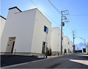 新たにオープンした富士グランヴィラ－ＴＯＫＩ－＝富士吉田市内